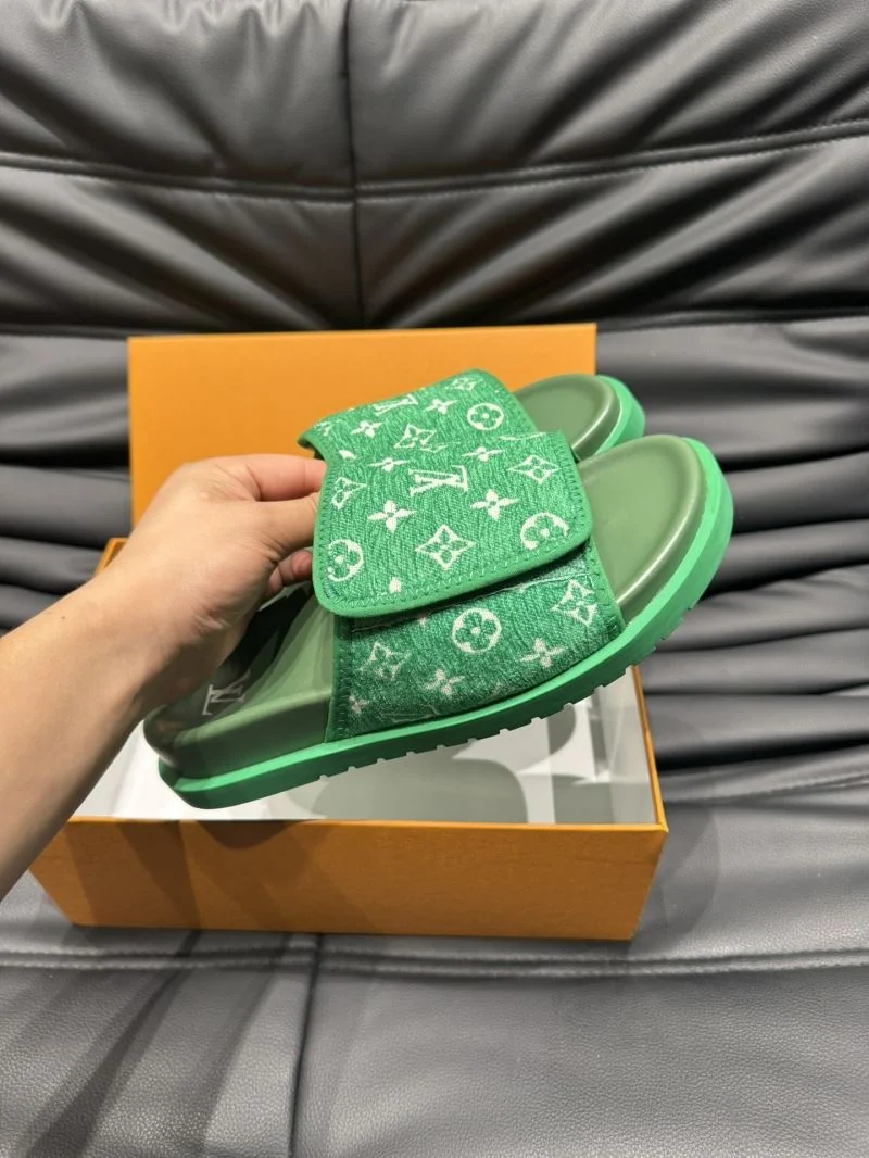 Lightweight Louis Vuitton Slippers 30671