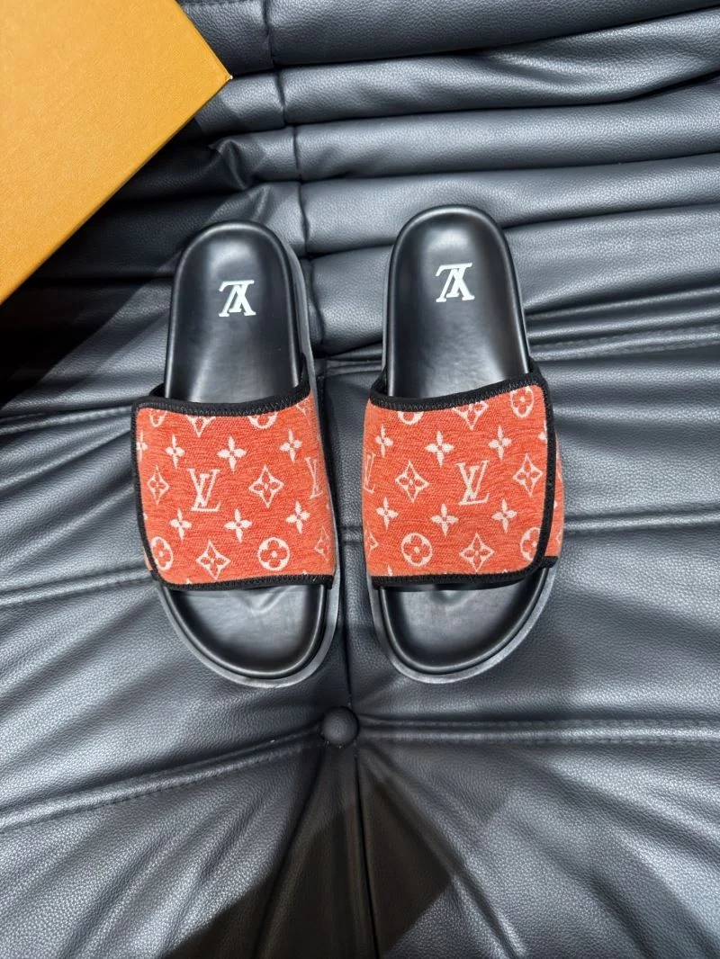 Elegant Louis Vuitton Slippers 30675