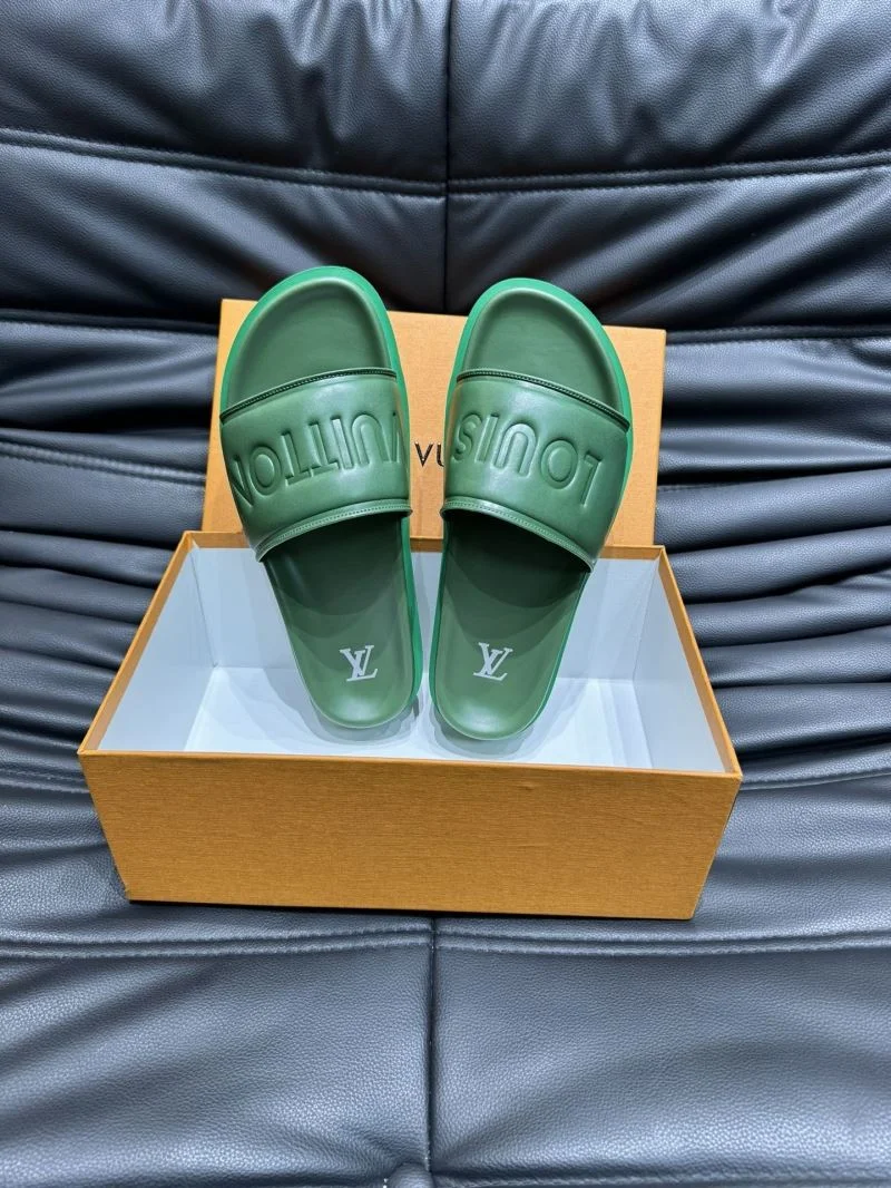 Casual Louis Vuitton Slippers 30656