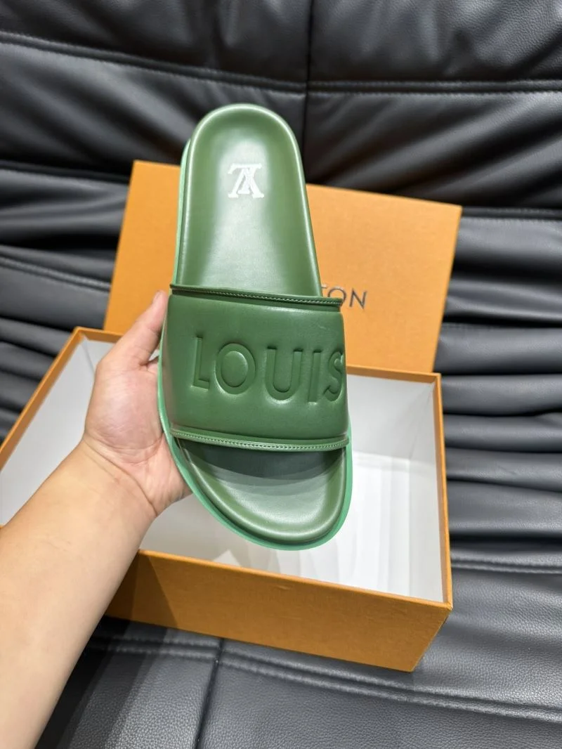 Casual Louis Vuitton Slippers 30656