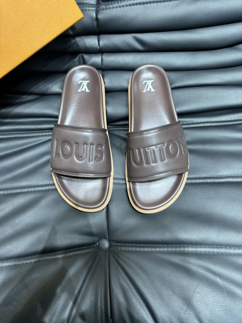Louis Vuitton Slippers Sleek 30654