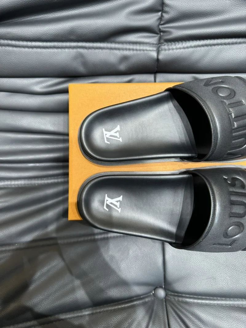 Louis Vuitton Slippers Soft 30653