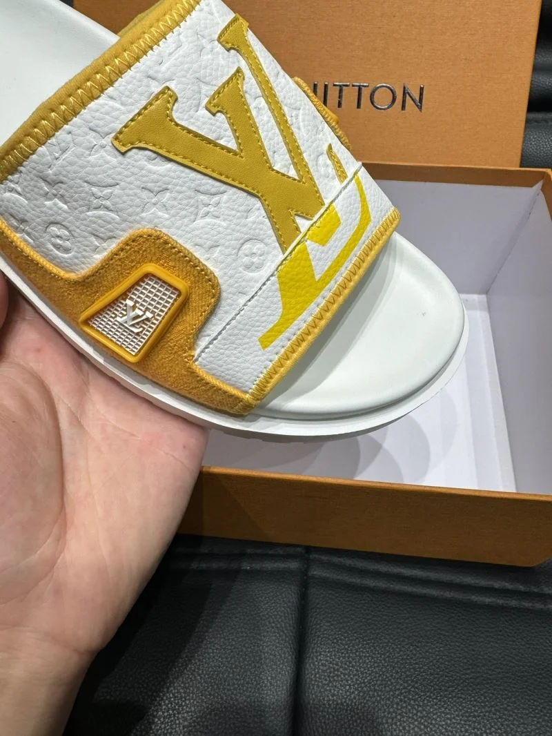 Louis Vuitton Slippers WaterResistant 30626