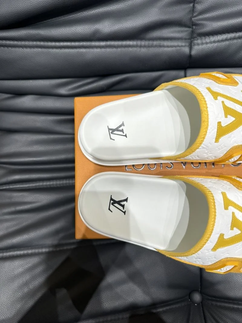 Louis Vuitton Slippers WaterResistant 30626