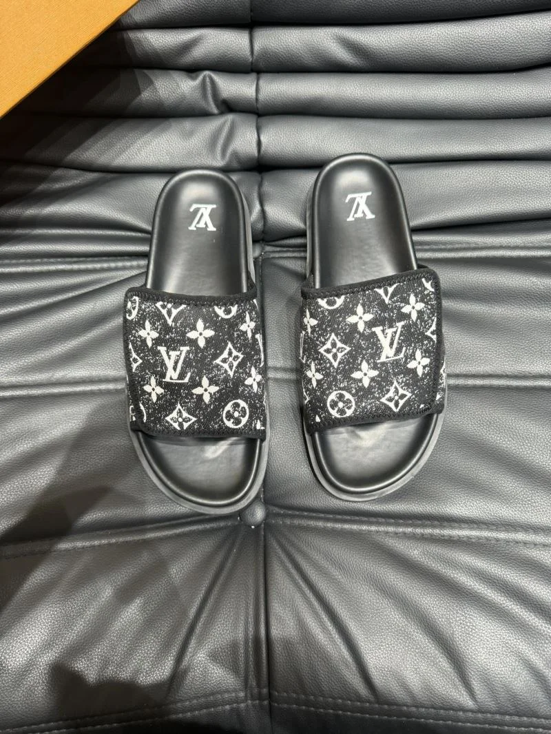 Louis Vuitton Slippers Compact 30639