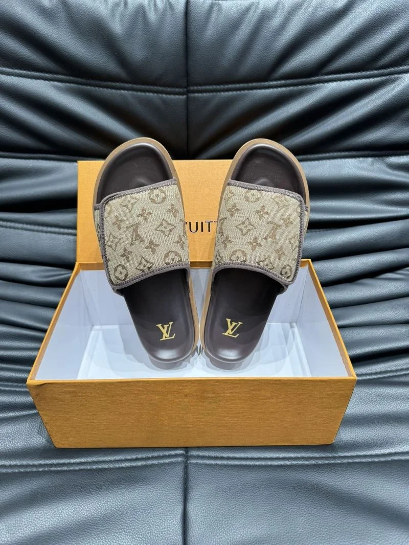 Louis Vuitton Slippers WellDesigned 30645