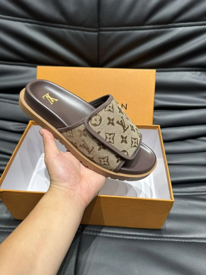 Louis Vuitton Slippers WellDesigned 30645
