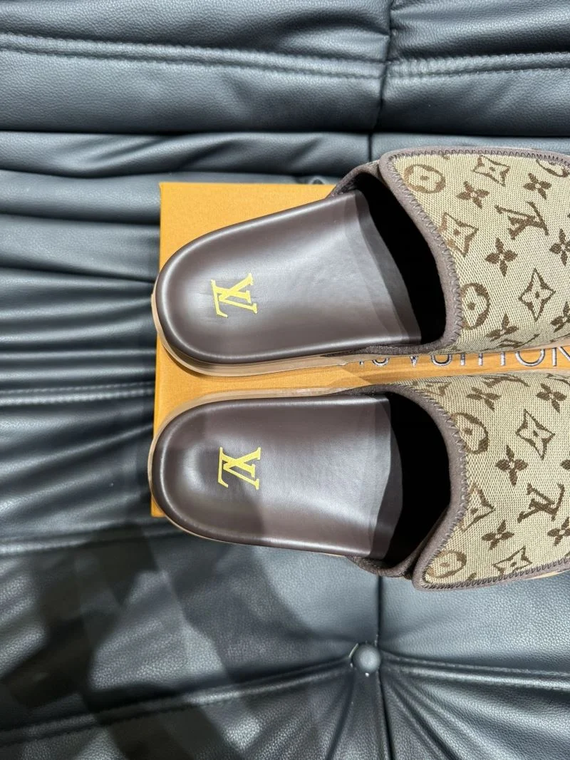 Louis Vuitton Slippers WellDesigned 30645