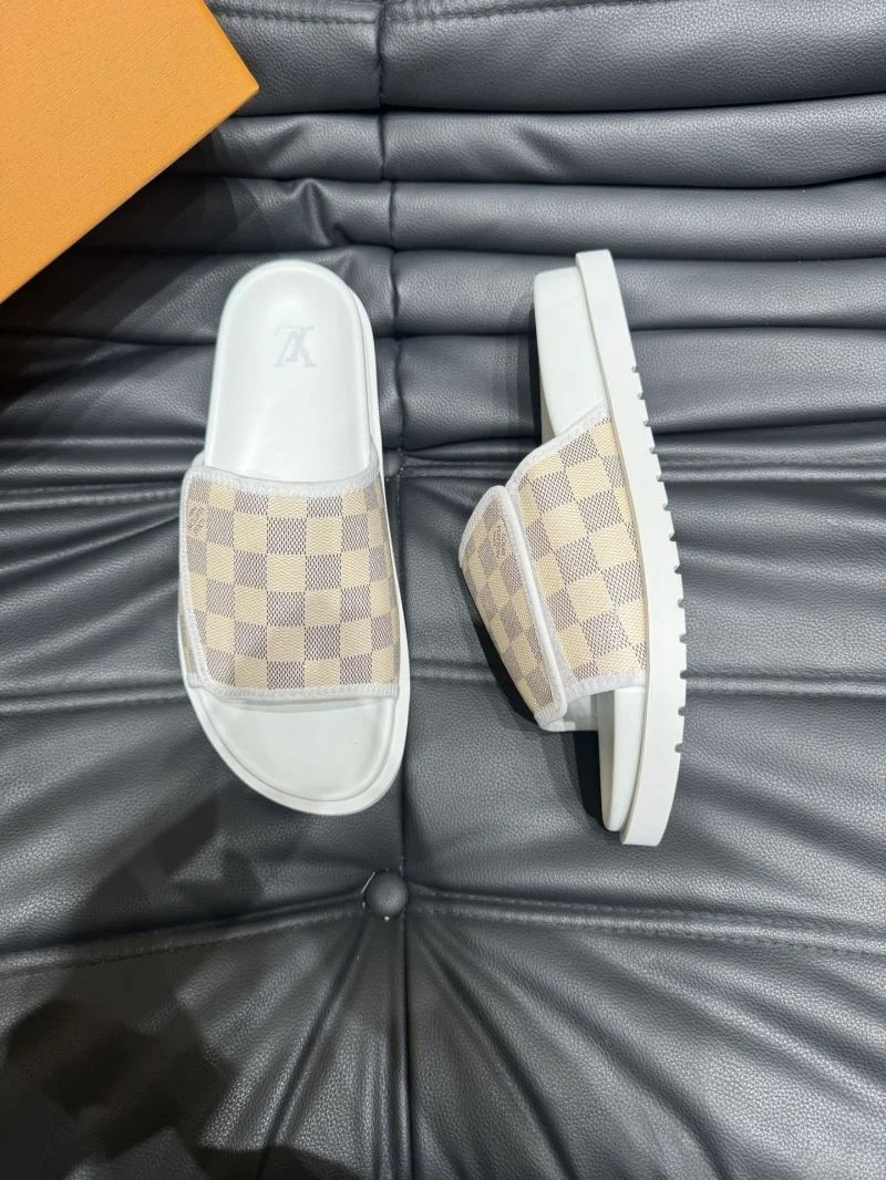 HighPerformance Louis Vuitton Slippers 30634