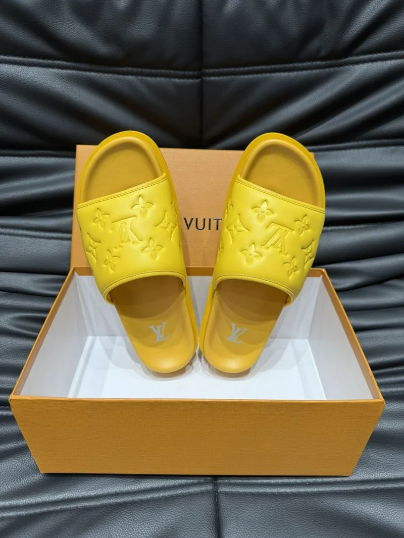 Louis Vuitton Slippers Functional 30633