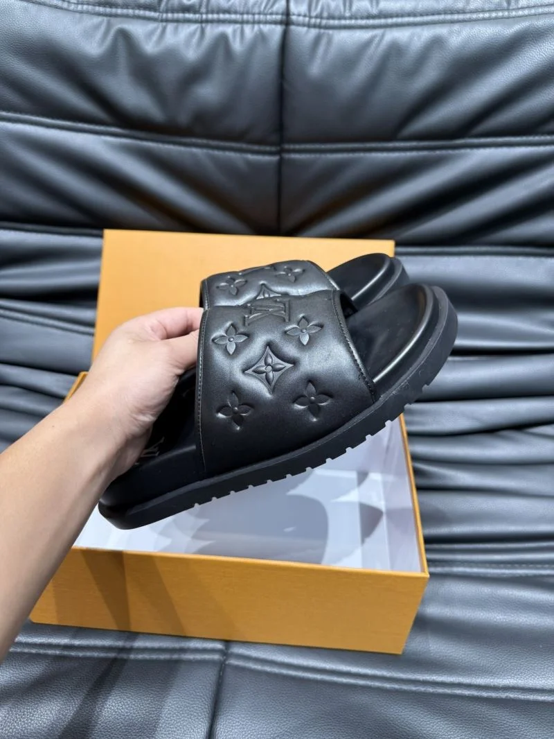 Breathable Louis Vuitton Slippers 30638