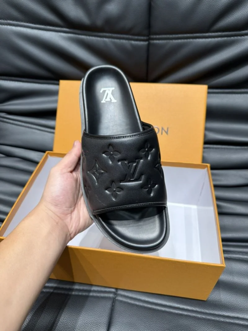 Breathable Louis Vuitton Slippers 30638