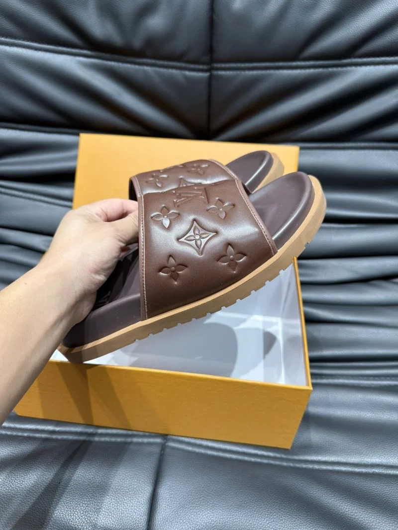 Louis Vuitton Slippers Cozy 30631