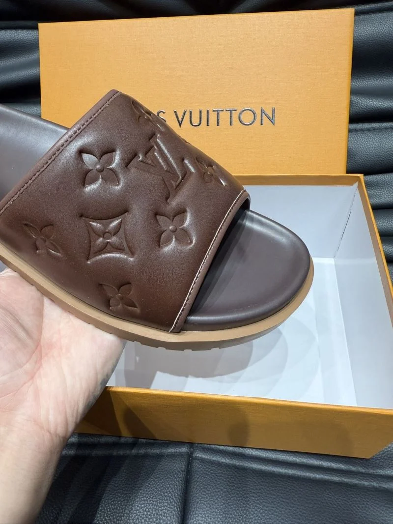 Louis Vuitton Slippers Cozy 30631