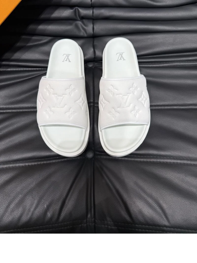 Louis Vuitton Slippers Unique 30641