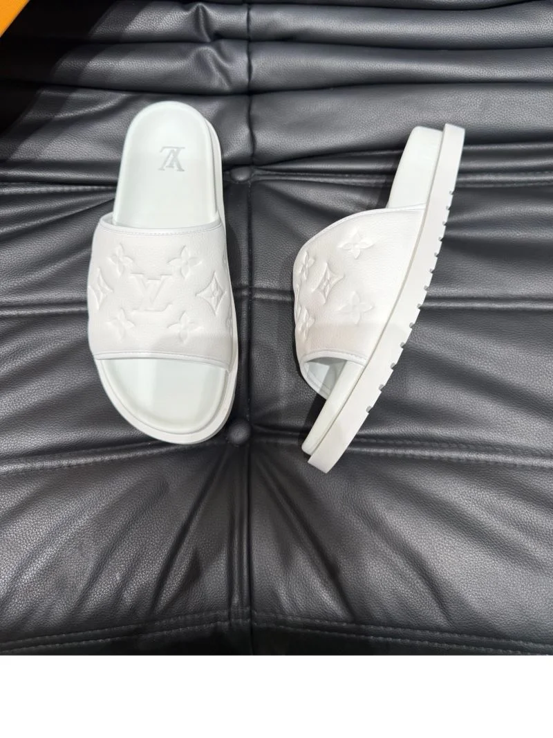 Louis Vuitton Slippers Unique 30641