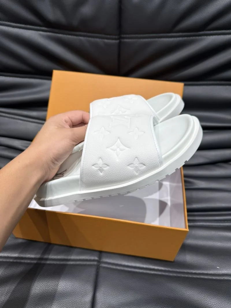 Louis Vuitton Slippers Unique 30641