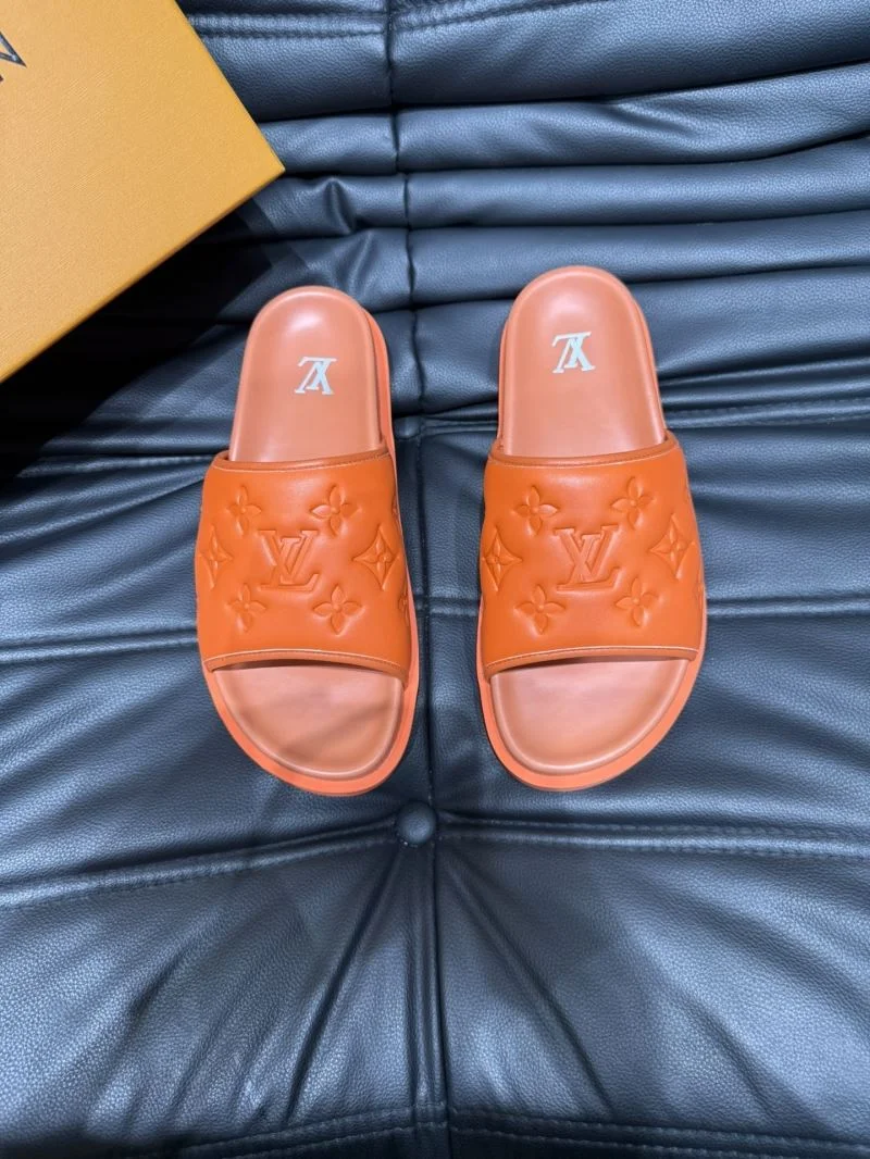 TechFriendly Louis Vuitton Slippers 30630