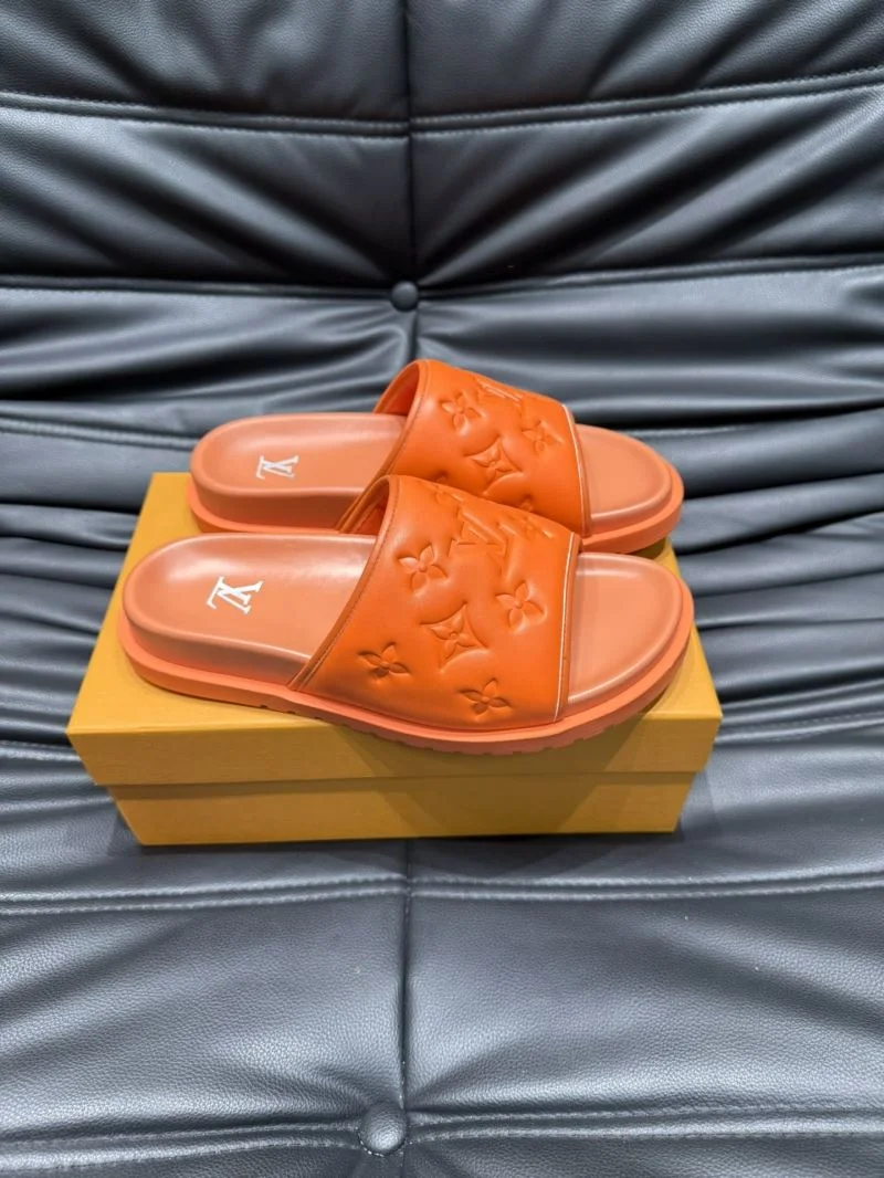 TechFriendly Louis Vuitton Slippers 30630