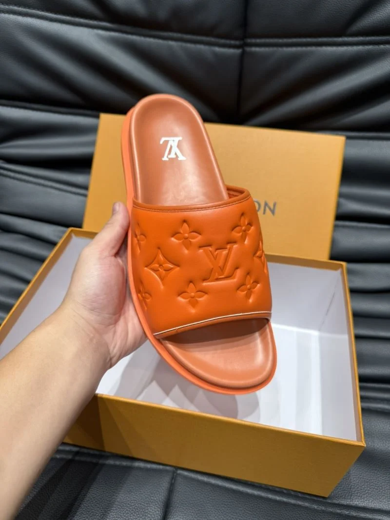 TechFriendly Louis Vuitton Slippers 30630