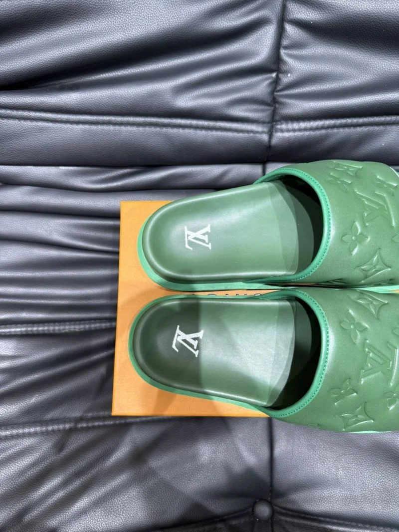 Louis Vuitton Slippers Resilient 30625