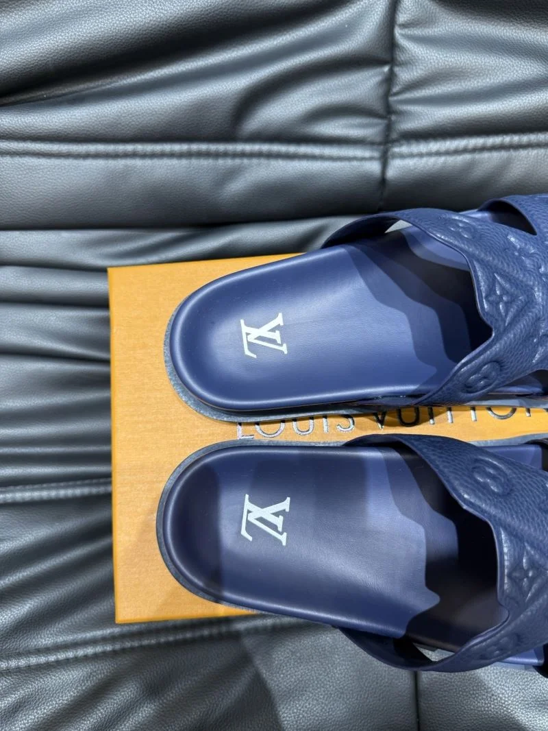 Louis Vuitton Slippers Youthful 30618