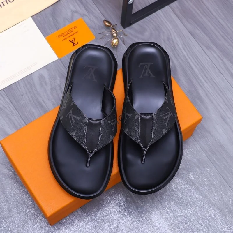 FreshLook Louis Vuitton Slippers 30611