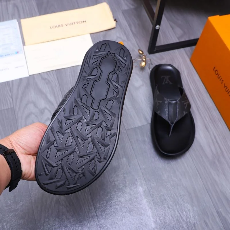 FreshLook Louis Vuitton Slippers 30611