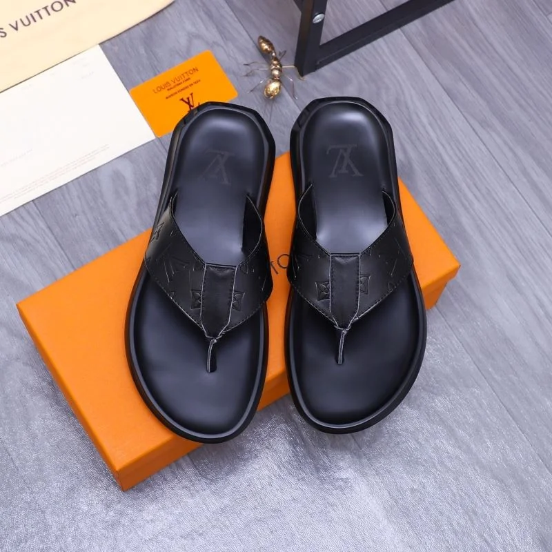 Louis Vuitton Slippers Sophisticated 30609