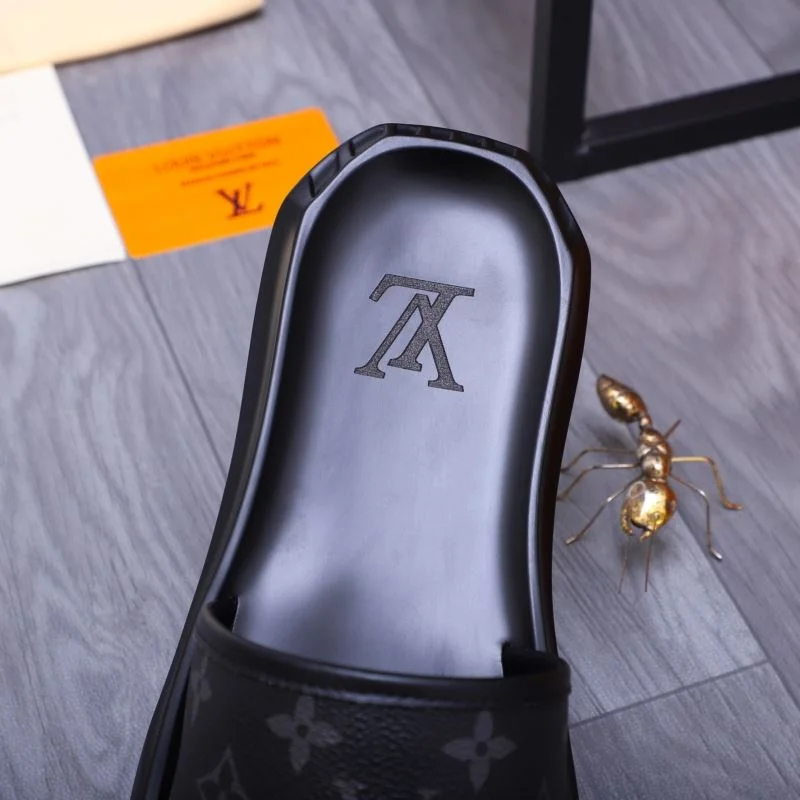 Louis Vuitton Slippers Comfortable 30608