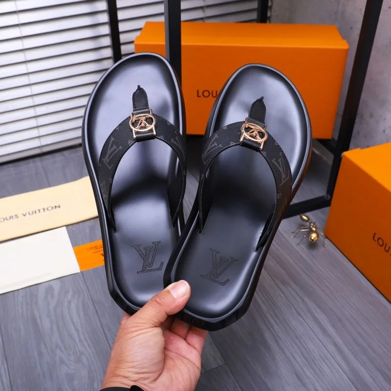SmoothTexture Louis Vuitton Slippers 30602
