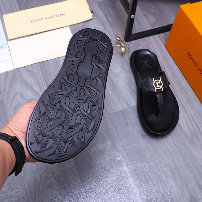 SmoothTexture Louis Vuitton Slippers 30602