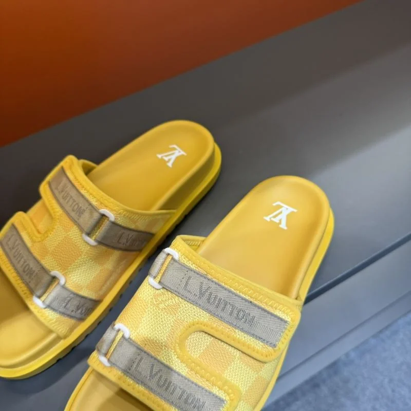 Louis Vuitton Slippers Casual 30577