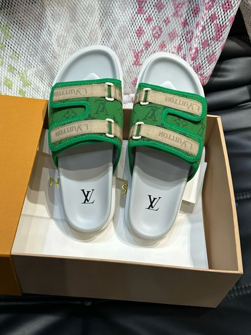 Louis Vuitton Slippers ZipUp 30603