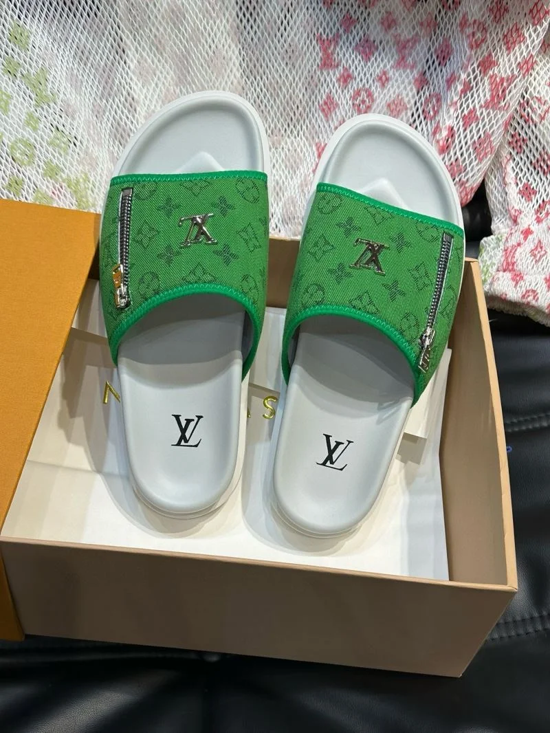 Louis Vuitton Slippers Youthful 30601