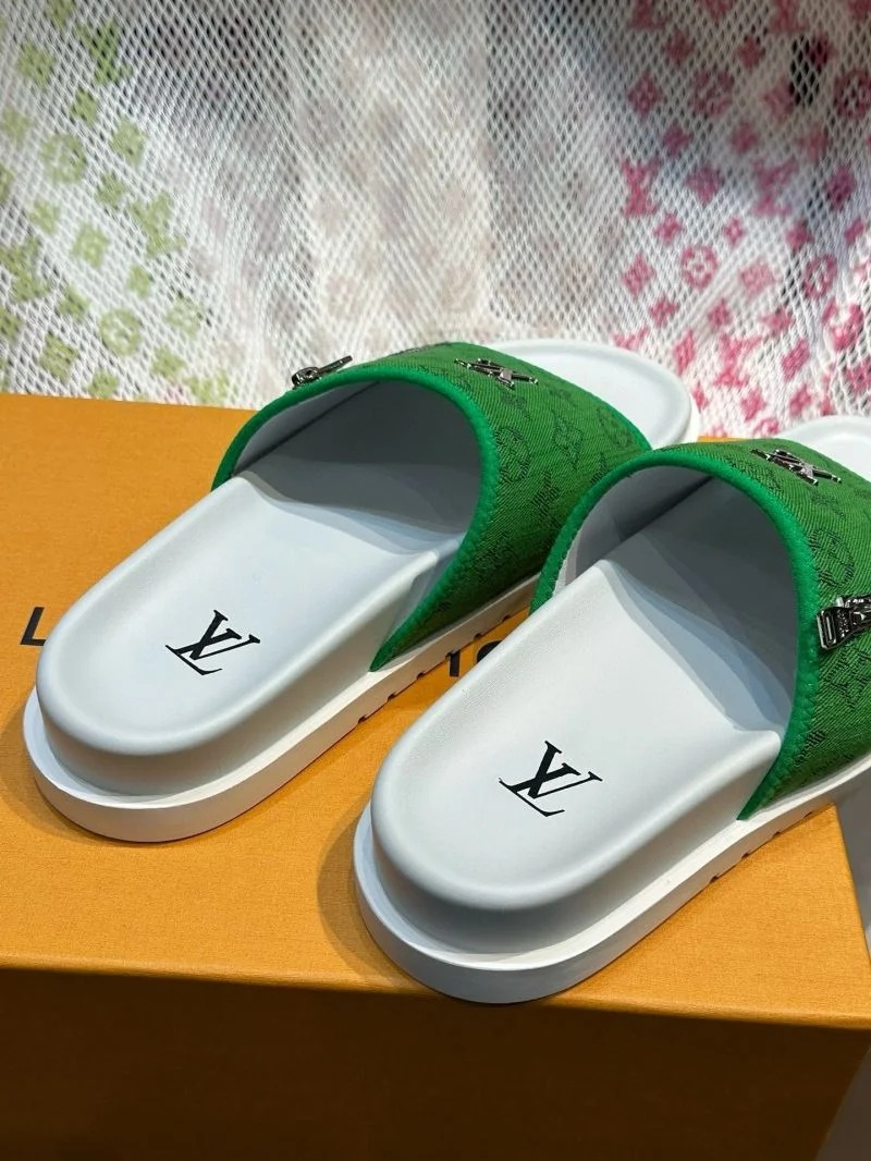Louis Vuitton Slippers Youthful 30601