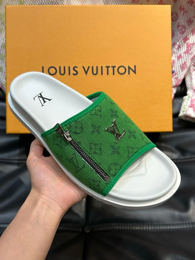 Louis Vuitton Slippers Youthful 30601
