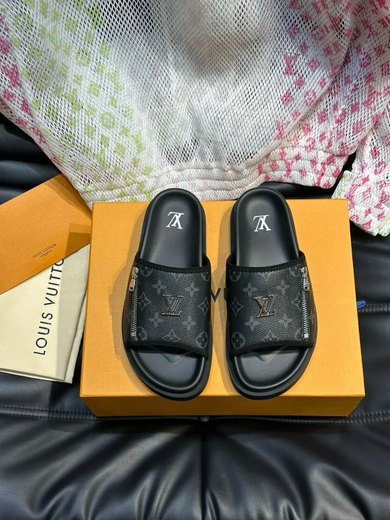 QuickDry Louis Vuitton Slippers 30596