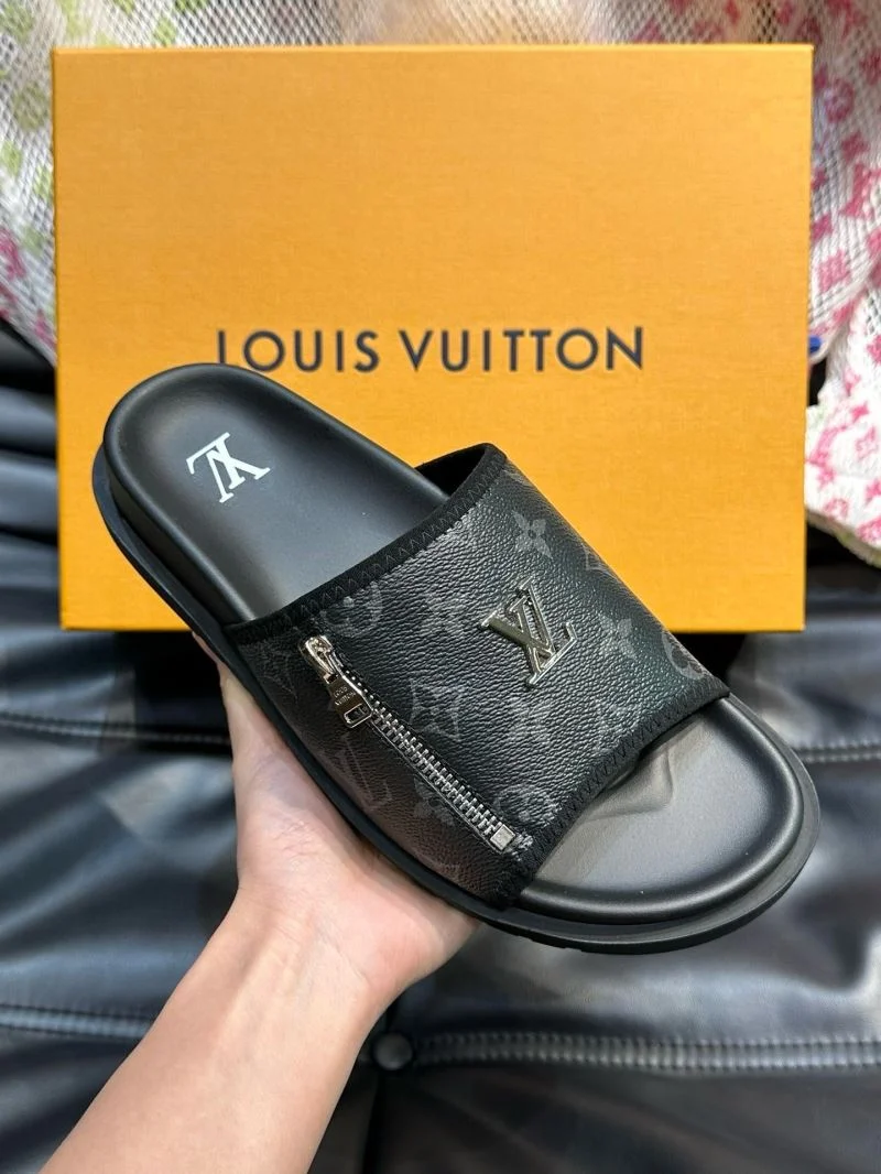 QuickDry Louis Vuitton Slippers 30596