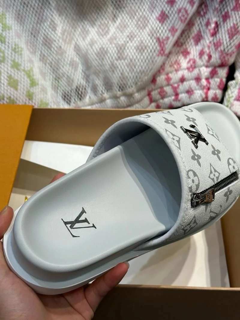 BestValue Louis Vuitton Slippers 30589