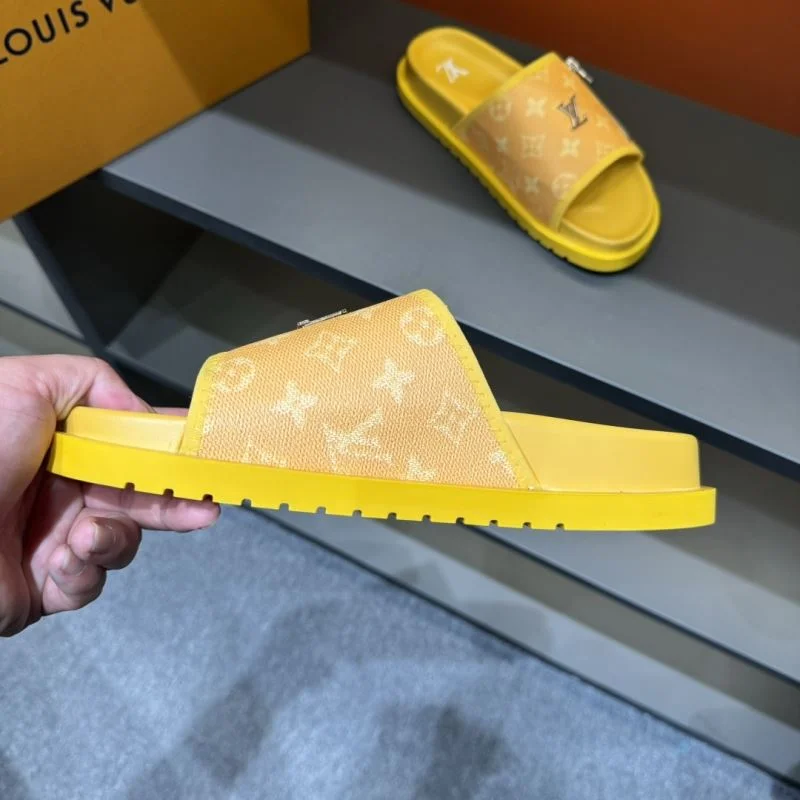 Louis Vuitton Slippers TimelessDesign 30595
