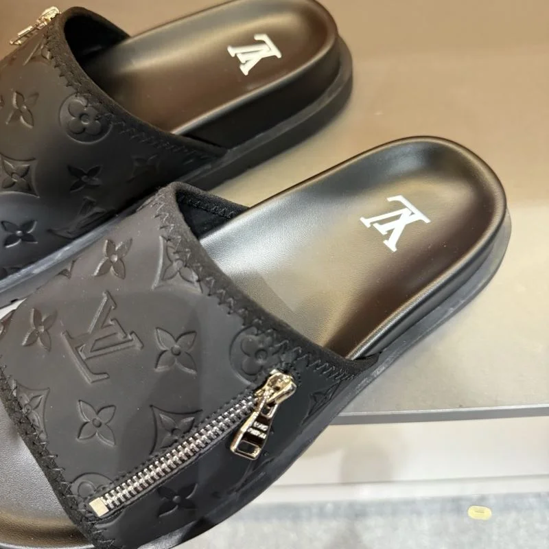 StreetReady Louis Vuitton Slippers 30588
