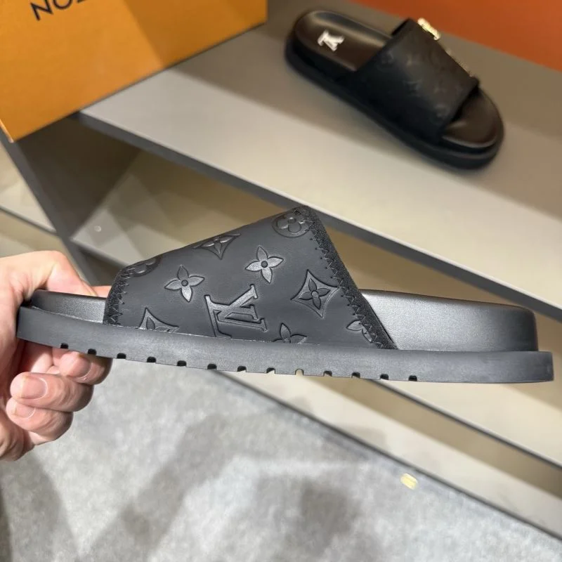 StreetReady Louis Vuitton Slippers 30588