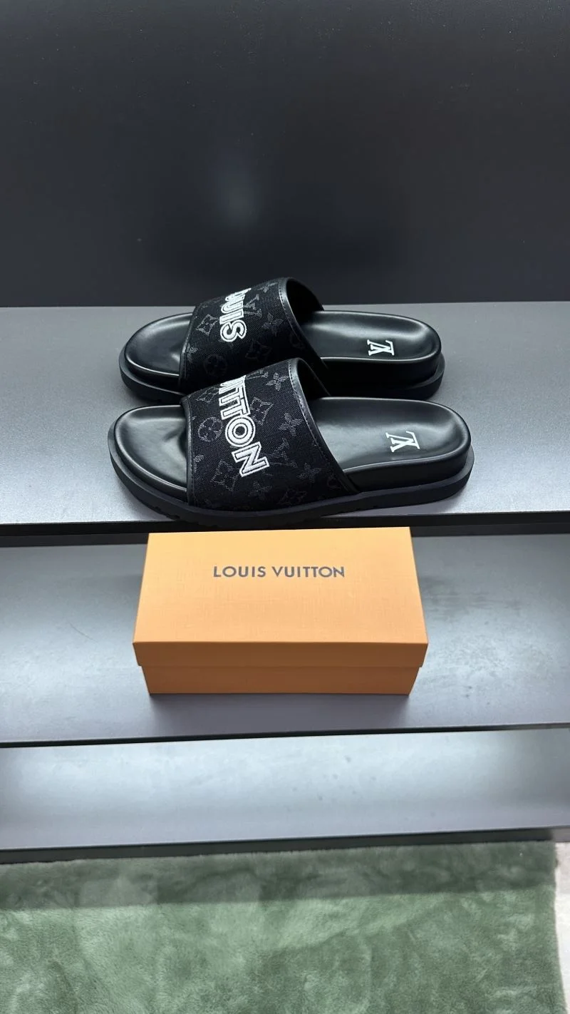 WeatherProof Louis Vuitton Slippers 30572