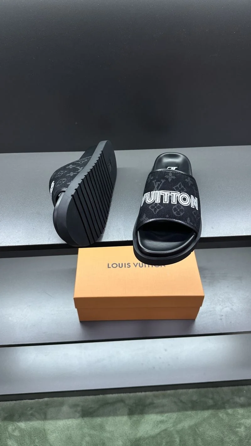 WeatherProof Louis Vuitton Slippers 30572