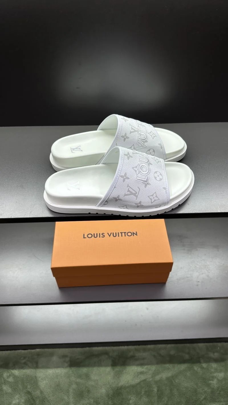HighQuality Louis Vuitton Slippers 30571