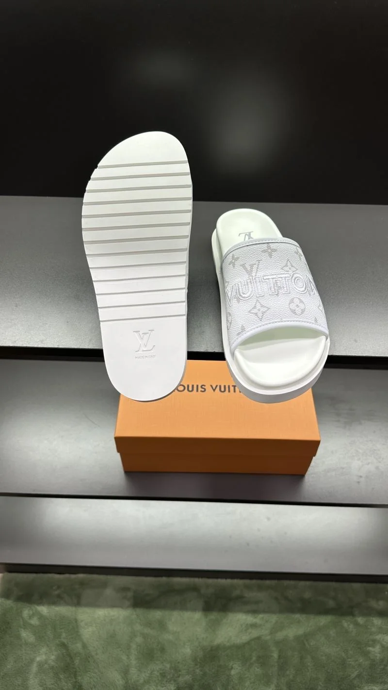 HighQuality Louis Vuitton Slippers 30571