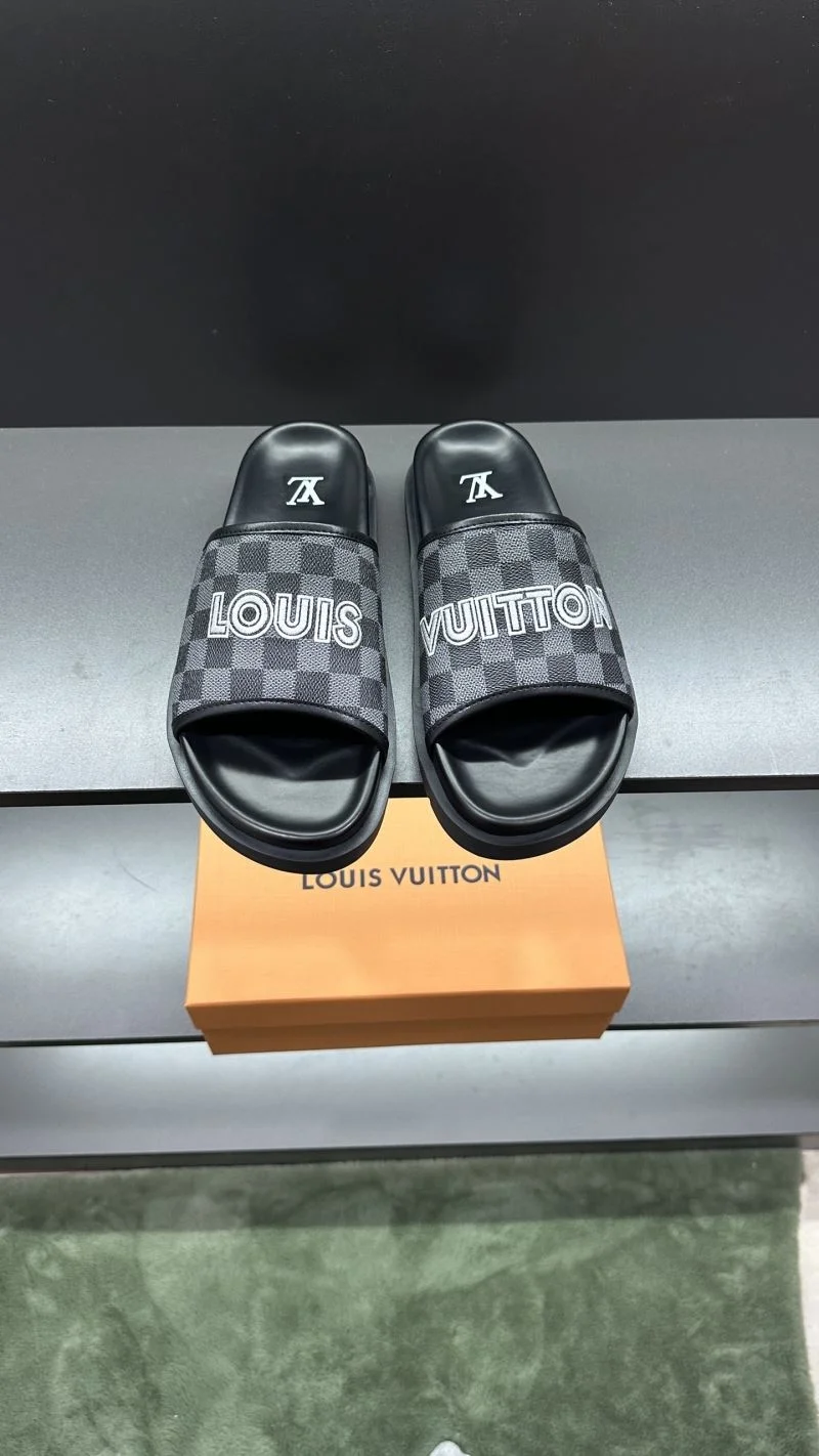 Louis Vuitton Slippers Comfortable 30566