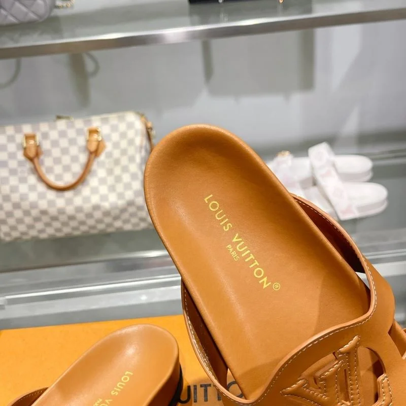 Louis Vuitton Slippers Bright 30559