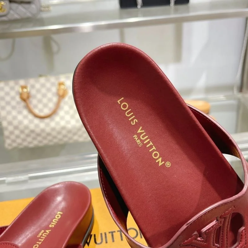 Louis Vuitton Slippers WaterResistant 30560